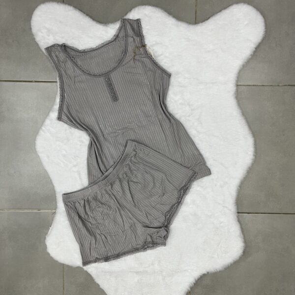 Shorty Tress 5