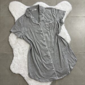 Chemise De Nuit Grise
